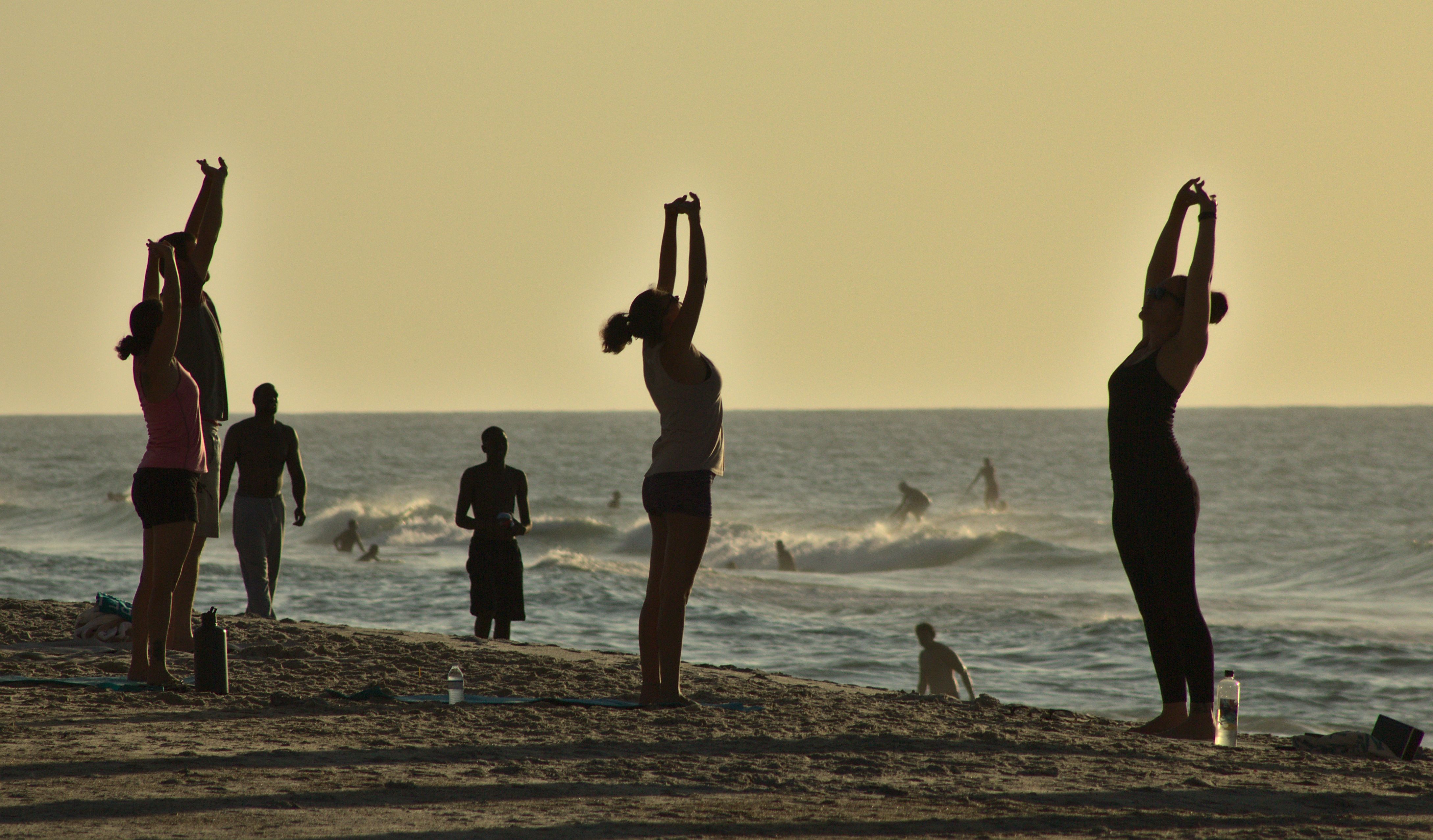 Sunrise yoga class on El Zonte beach